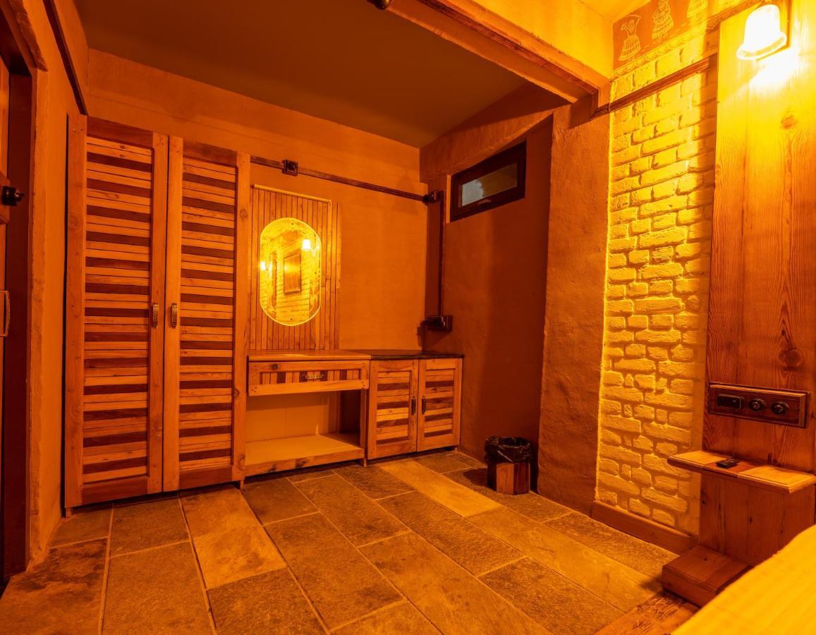 Blusalzz Homes - The Himalayan Bungalow, Almora - Uttarakhand Экстерьер фото