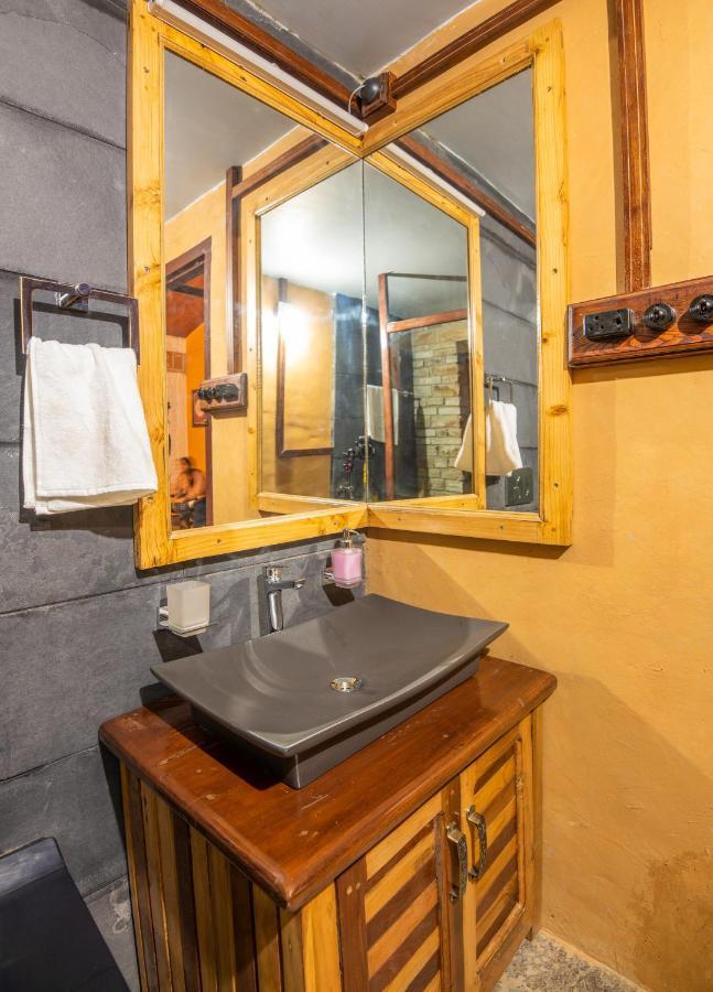 Blusalzz Homes - The Himalayan Bungalow, Almora - Uttarakhand Экстерьер фото